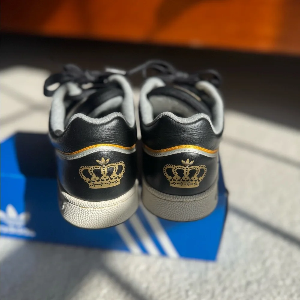 Adidas Sneakers in Black and Gold